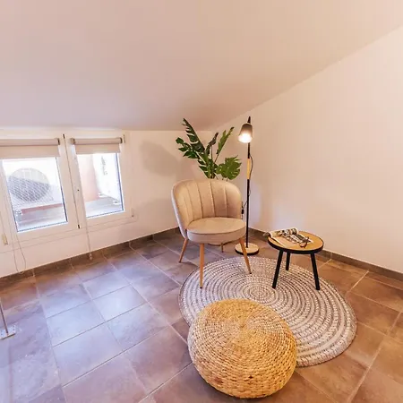 Bravissimo Mercadal Duplex, With 2 Bedrooms Apartment Girona